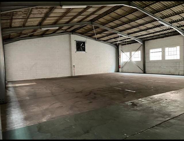 INDUSTRIAL PROPERTY TO RENT IN SIDWELL